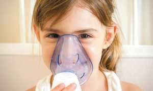 Можно ли делать ингаляции с Лазолваном при температуре?